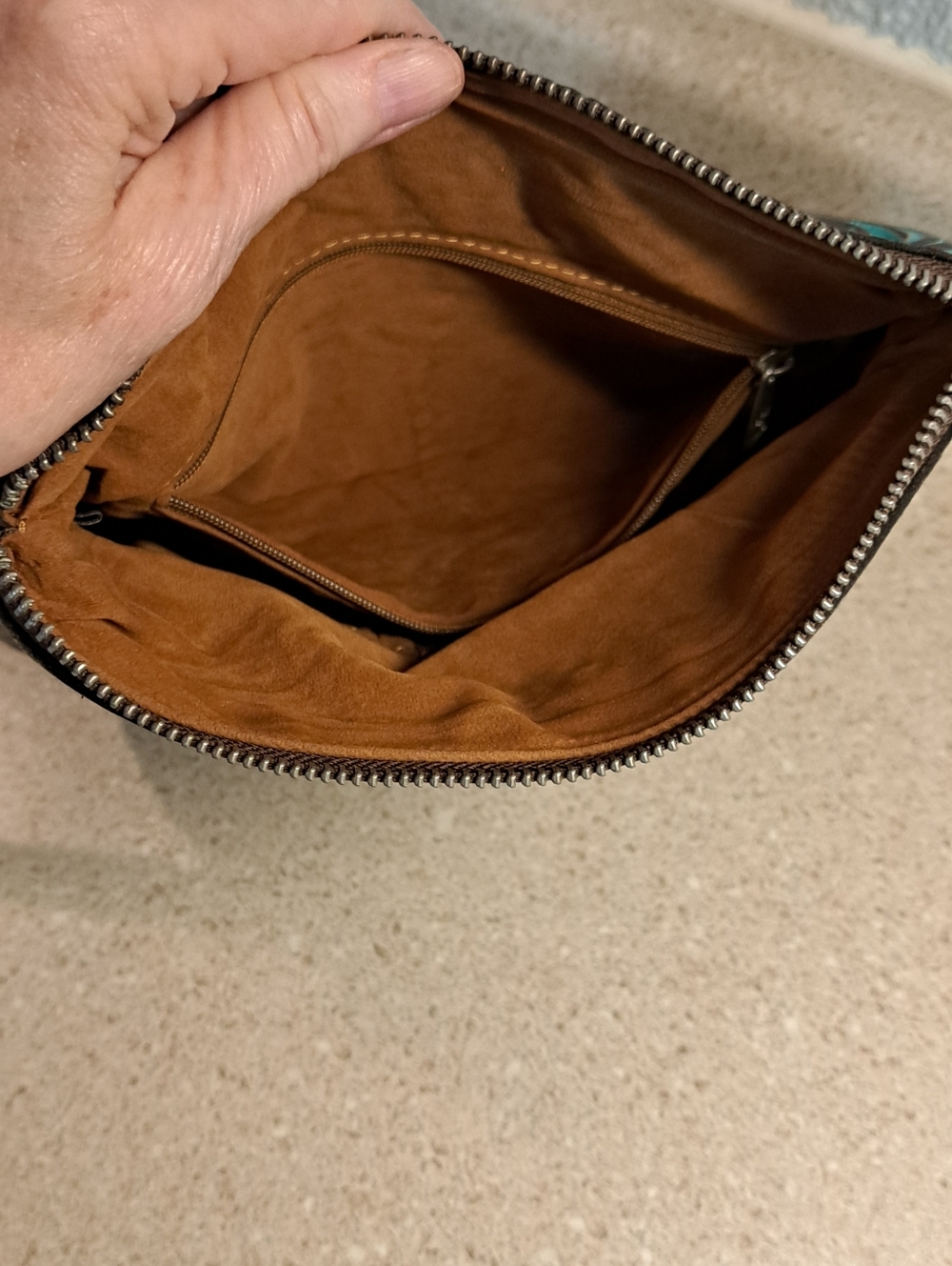 Patricia Nash Wristlet - Picture 6 of 8